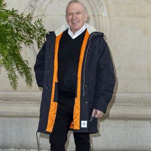 Il avoue ne pas savoir cuisiner et possède une cuisine fermée.

Jean Paul Gaultier - Photocall du défilé Dior "Collection Haute Couture Printemps/Eté 2026" lors de la Fashion Week de Paris (PFW), au musée Rodin, à Paris, France, le 26 janvier 2026. © Olivier Borde/Bestimage
