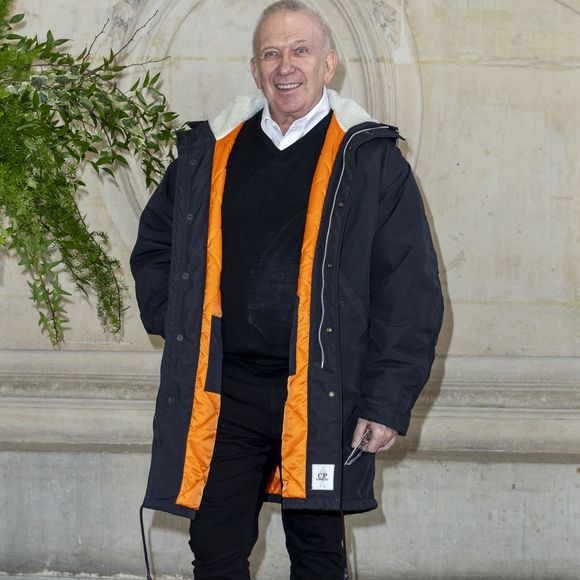 Il avoue ne pas savoir cuisiner et possède une cuisine fermée.

Jean Paul Gaultier - Photocall du défilé Dior "Collection Haute Couture Printemps/Eté 2026" lors de la Fashion Week de Paris (PFW), au musée Rodin, à Paris, France, le 26 janvier 2026. © Olivier Borde/Bestimage