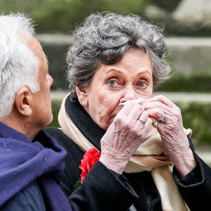 Geneviève Laborde, la soeur de C.Laborde - Sortie des obsèques de Catherine Laborde en l’église Saint-Roch à Paris, le 6 février 2025. Décédée le 28 janvier 2025 à l'âge de 73 ans, l'ancienne présentatrice météo de TF1 (1988 - 2017) était atteinte de la maladie neurodégénérative à corps de Lewy. 
© Jacovides - Moreau / Bestimage