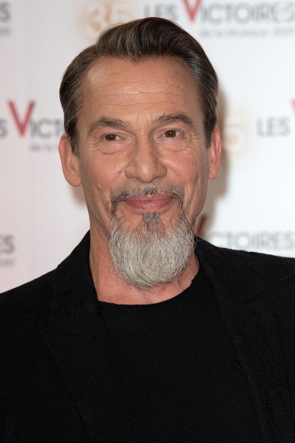 Florent Pagny participe au photocall des 35e Victoires de la Musique à la Seine Musicale le 14 février 2020 à Boulogne-Billancourt, France. Photo par David Niviere/ABACAPRESS.COM