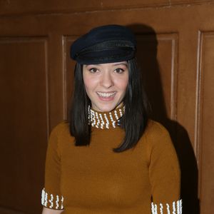 Ginger Romàn, l’aînée, s’est tournée vers la comédie et a joué au cinéma comme à la télévision.

Ginger Roman au défilé de mode "Agnès b", collection prêt-à-porter Automne-Hiver 2017-2018 à Paris, le 7 Mars 2017.© CVS/Veeren/Bestimage