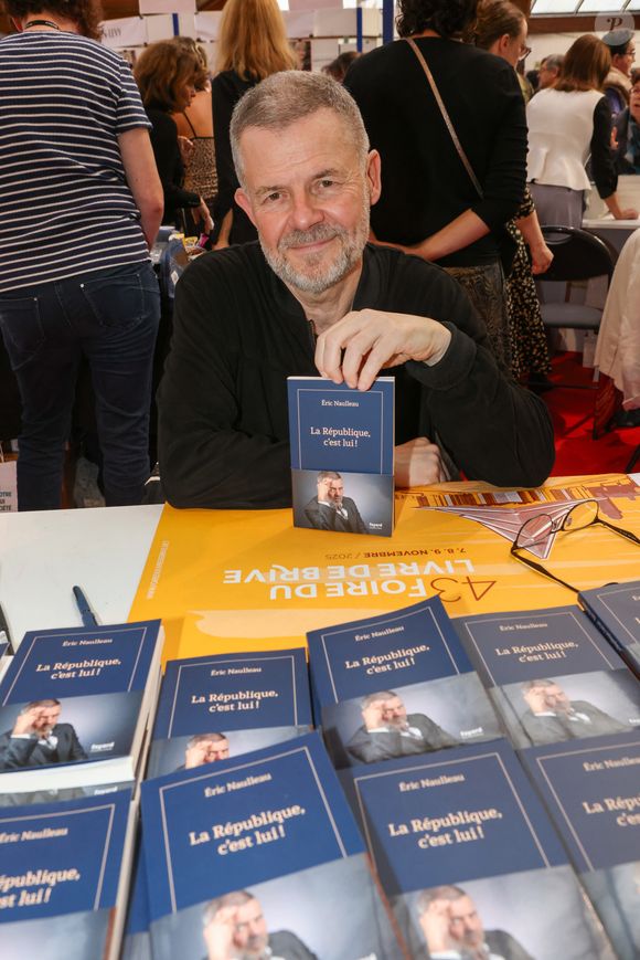 Eric Naulleau à la Hall Georges Brassens de Brive-la-Gaillarde pour la 43 ème Foire du Livre de Brive, le 8 novembre 2025. © Jean-Marc Lhomer/Bestimage