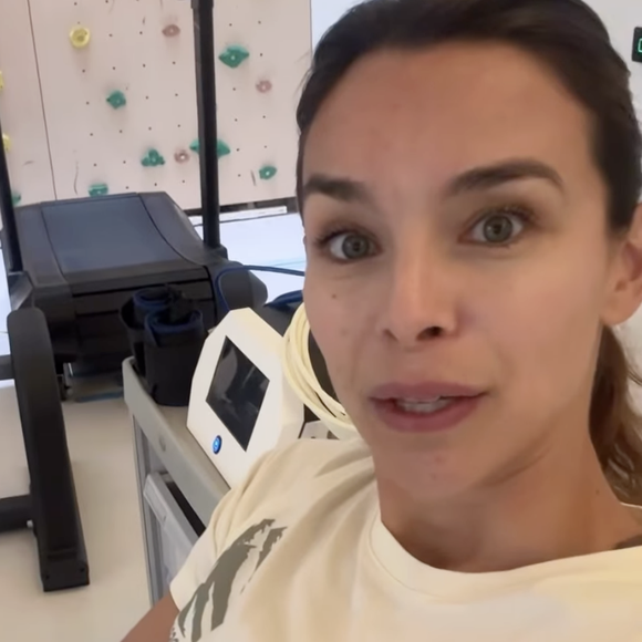 Un gros coup dur pour Marine Lorphelin qui souffre d'une "entorse du ligament talo-fibulaire antérieur et du ligament tibio-fibulaire antérieur"

Marine Lorphelin sur Instagram le 21 octobre 2025