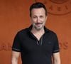 "Dès que j'ai lu les premiers épisodes, l'arche, toute l'histoire, j'ai dit oui quasiment très vite."
Michaël Cohen - Les célébrités au village lors des Internationaux de France de Tennis de Roland Garros le 1er juin 2025. © Dominique Jacovides / Bestimage