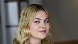 L'Eurovision, une grande aventure en famille pour Louane ! Sa fille Esmée (5 ans) filmée pour une belle surprise en lien avec sa chanson "maman"
