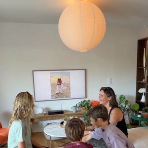 Ses photos dévoilent quelques-unes de ses adresses locales préférées.

Laure Manaudou a partagé quelques images de son quotidien. Capture d'écran Instagram