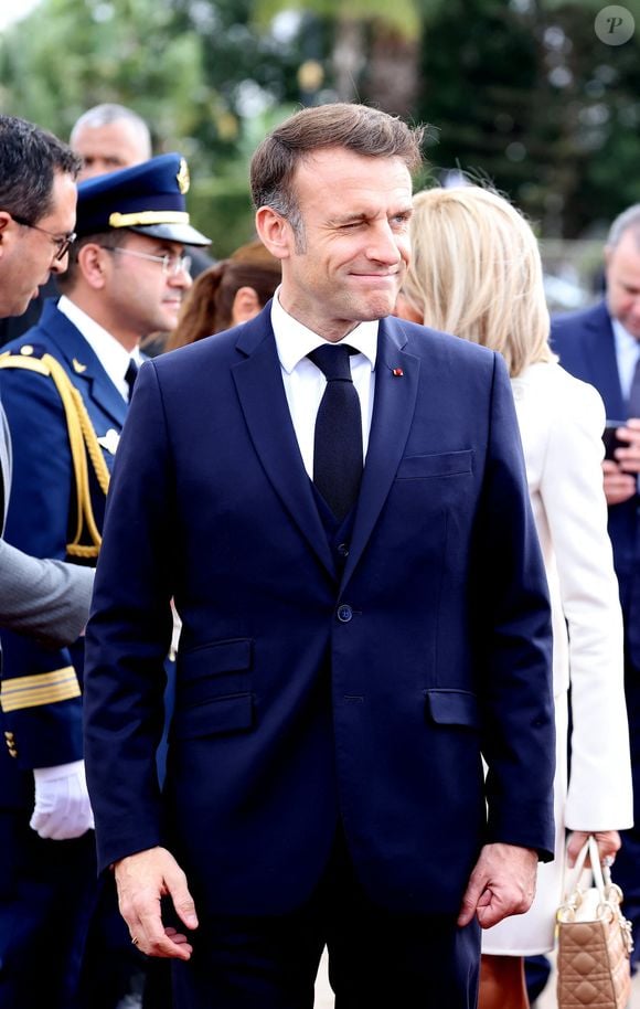 Cérémonie de départ du Président de la Républiquefrançaise Emmanuel Macron et sa femme la Première Dame Brigitte Macron en présence de Aziz Akhannouch, chef du gouvernement du Maroc à l'aéroport de Salé au nord de Rabat le 30 octobre 2024. © Dominique Jacovides/Bestimage