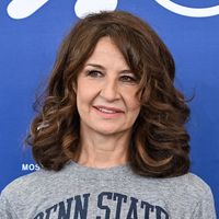 "Il a 37 ans" : Valérie Lemercier évoque son couple avec un homme bien plus jeune qu'elle