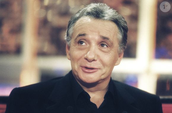 Michel Sardou . Photo par Max Colin/ABACAPRESS.COM