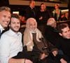 Alessandro est le fils de Paul Belmondo, ancien pilote

Paul Belmondo, Alessandro Belmondo, Jean-Paul Belmondo et Victor Belmondo assistent à la première parisienne du film « Les Gazelles », réalisé par Paul Belmondo, qui s'est déroulée à l'UNESCO le 24 novembre 2017 à Paris, en France. Photo : Eliot Blondet/ABACAPRESS.COM