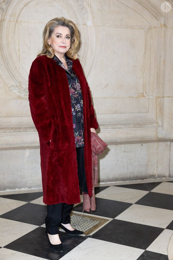 Catherine Deneuve - Photocall au défilé de mode Haute-Couture Christian Dior au musée Rodin lors de la Fashion Week Printemps-été 2023 de Paris, France, le 23 janvier 2023. © Olivier Borde/Bestimage