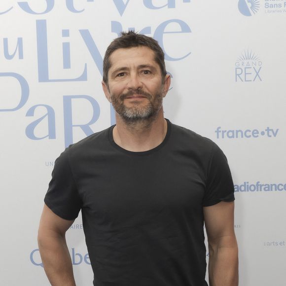 Il raconte pourquoi elle a pris fin

Bixente Lizarazu, lors du Festival du Livre à Paris, France, le 13 avril 2024. © Jack Tribeca / Bestimage