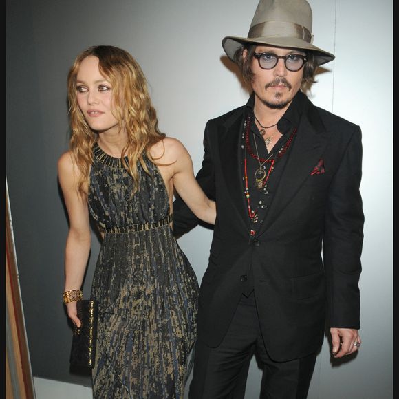 Vanessa Paradis et Johnny Depp lors de la soirée Chanel au VIP Room durant le Festival de Cannes en 2010.
Crédit : BORDE-MOREAU / BESTIMAGE