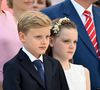 Jacques et Gabriella ont fait leur rentrée. 

Le prince héréditaire Jacques de Monaco et sa soeur la princesse Gabriella - Célébration des 20 ans de règne du prince souverain Albert II de Monaco sur la place du Palais à Monaco. © Bruno Bebert/Bestimage