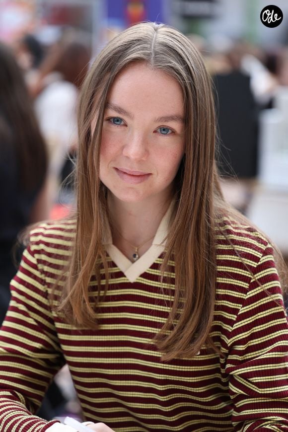 La princesse Alexandra de Hanovre assiste au 5ème festival du Livre de Paris au Grand Palais à Paris, France, le 18 avril 2026.

© Denis Guignebourg/Bestimage