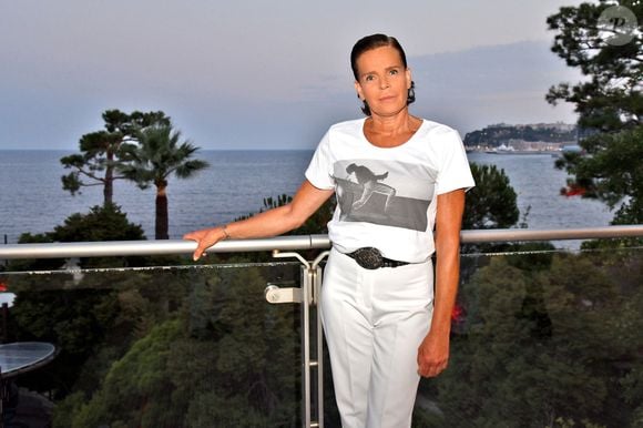 La princesse Stéphanie de Monaco durant la traditionnelle soirée d'été de Fight Aids Monaco au Sporting Club de Monaco, le 23 juillet 2022.  © Bruno Bebert/Bestimage