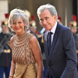 Bernard Arnault et sa femme Hélène arrivant au palais de l’Elysée pour un dîner d’état en l’honneur de la visite du roi de Thaïlande et de sa femme à Paris le 29 juin 2026.

© Christian Liewig / Bestimage