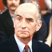 Cette raison pour laquelle Louis de Funès détestait Yves Montand et faisait tout pour l'éviter sur le tournage de La folie des grandeurs