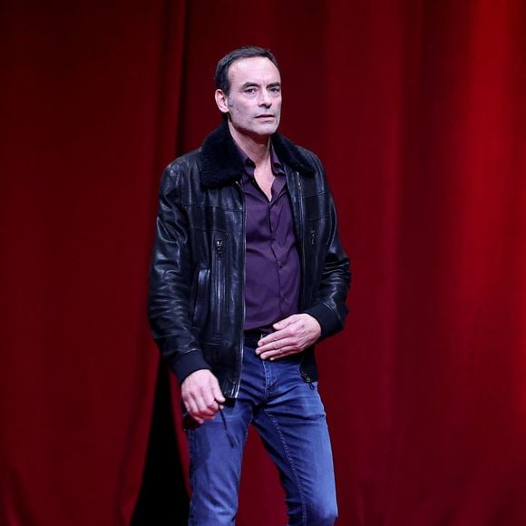 Anthony Delon - Pour la séance de clôture de la 16ème édition du Festival Lumière de Lyon, un hommage tout particulier a été rendu à l'acteur Alain Delon en projetant "Plein Soleil" de René Clément. Pour l'occasion Vincent Lindon a prononcé un discours en présence de Anthony Delon, qui, sous le coup de l'émotion, a fondu en larmes pendant l'évocation de son père. C'est la première fois, depuis sa disparition, qu'un hommage était rendu en public à Alain Delon,  au Halle Tony Garnier, à Lyon, France, le 20 octobre 2024. © Dominique Jacovides/Bestimage