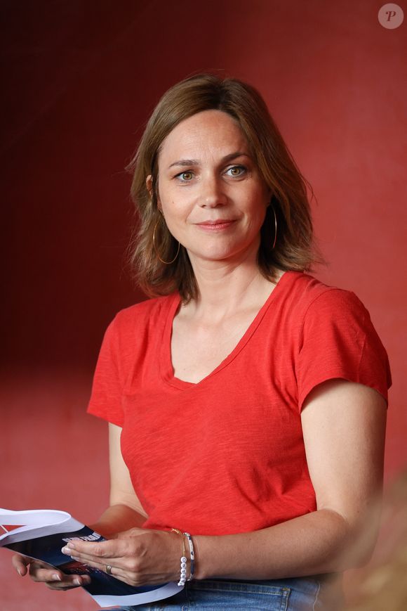 Une maman attentionnée, certes, mais protectrice avant tout !

Nathalie Péchalat - Présentation de la programmation du Club France pour les Jeux Olympiques et Paralympiques de Paris 2024, à Paris, France, le 6 juin 2024. © Coadic Guirec/Bestimage