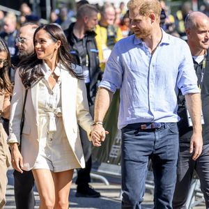 Le prince Harry, duc de Sussex, et Meghan Markle, duchesse de Sussex, aux Invictus Games 2023 à Düsseldorf, le 15 septembre 2023. Backgrid USA / Bestimage