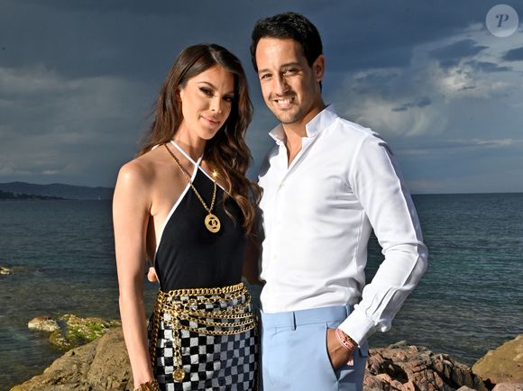 Mais voilà que depuis, des folles rumeurs sur une possible infidélité d'Iris Mittenaere a fait surface sur la Toile.

Iris Mittenaere et Diego El Glaoui au défilé Etam Croisière 2023 à Saint-Tropez le 11 mai 2023.

© Bruno Bebert / Bestimage