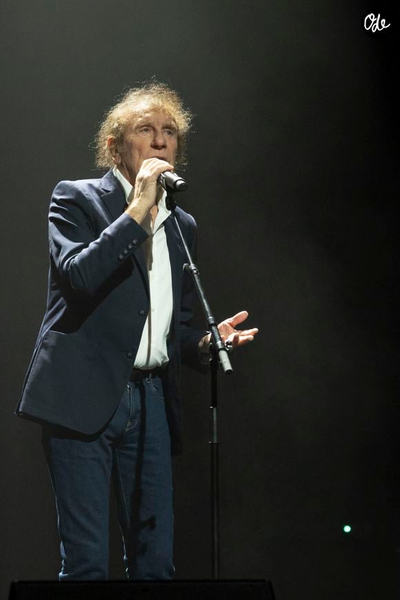 Dans cet appartement, pas question de céder aux tendances de décoration

Alain Souchon sur scène lors de la soirée de gala de la Fondation Recherche Alzheimer- Paris 2026 à l'Olympia le 30 mars 2026. © Borde / Rindoff / Bestimage