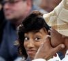 Côté privé, il partage sa vie avec Malika.

Yannick Noah et sa compagne Malika - Les célébrités en tribunes pendant l'épreuve de basketball de Demi-Finale opposant la France à l'Allemagne lors des Jeux Olympiques de Paris 2024 (JO) à l'Arena Bercy, à Paris, France, le 8 août 2024. © Jacovides-Perusseau/Bestimage