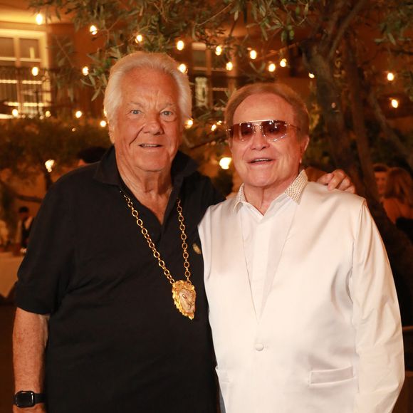 Massimo Gargia et Orlando lors de la fête d'anniversaire de M.Gargia (85 ans)  à l'Hôtel de Paris à Saint-Tropez le 20 août 2025.

© Franz Chavaroche / Bestimage