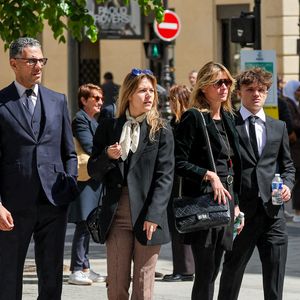 Juliette Boudre, Yasmine Lavoine, Milo Lavoine, Roschdy Zem, sa compagne Sarah Poniatowski (Lavoine), Roman Lavoine - Arrivées aux obsèques du prince Jean-Stanislas Poniatowski en l'Eglise polonaise à Paris, France, le 29 avril 2024. 

© Jacovides-Moreau/Bestimage