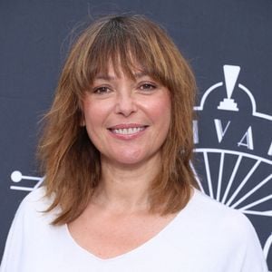 Sandrine Quetier au photocall du Festival du Cinéma Francais et de la gastronomie d'Aix-Les-Bains, France, le 7 juin 2025. © Denis Guignebourg/Bestimage