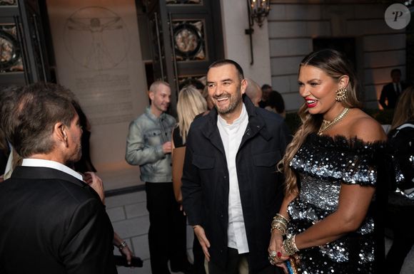 Cyril Lignac, Bella Hunter - Personnalités à la soirée d'inauguration de la galerie RH Paris sur l'avenue des Champs-Élysées le 4 septembre 2025 Backgrid USA / Bestimage