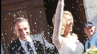 Un jour d'été dans le Gard : retour sur le mariage d'Alexandra Lamy et Jean Dujardin à Anduze, en présence d'amis aussi célèbres