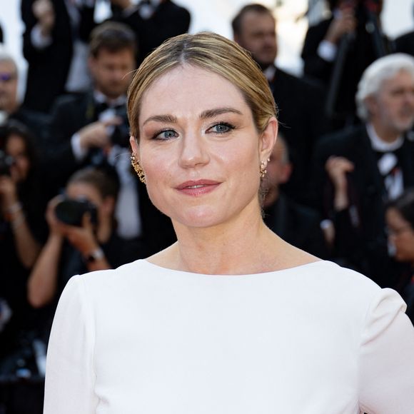 Emilie Dequenne - Montée des marches du film « The Old Oak » lors du 76ème Festival International du Film de Cannes, au Palais des Festivals à Cannes. Le 26 mai 2023
© Jacovides-Moreau / Bestimage