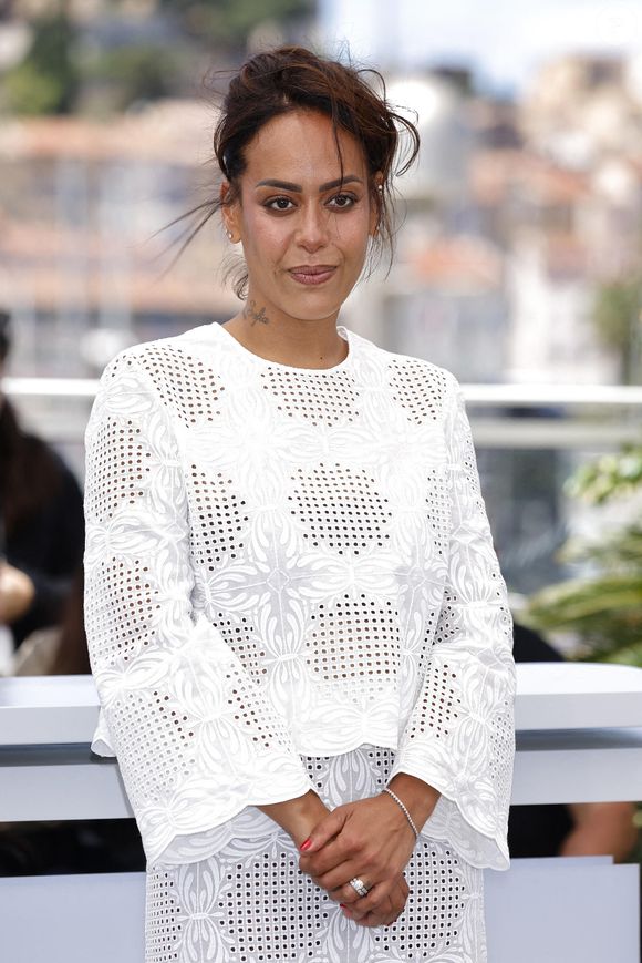 Amel Bent pose au photocall de 'My Brother' lors du 78ème Festival de Cannes au Palais des Festivals à Cannes, France, le 22 mai 2025. © DPA/ABACA