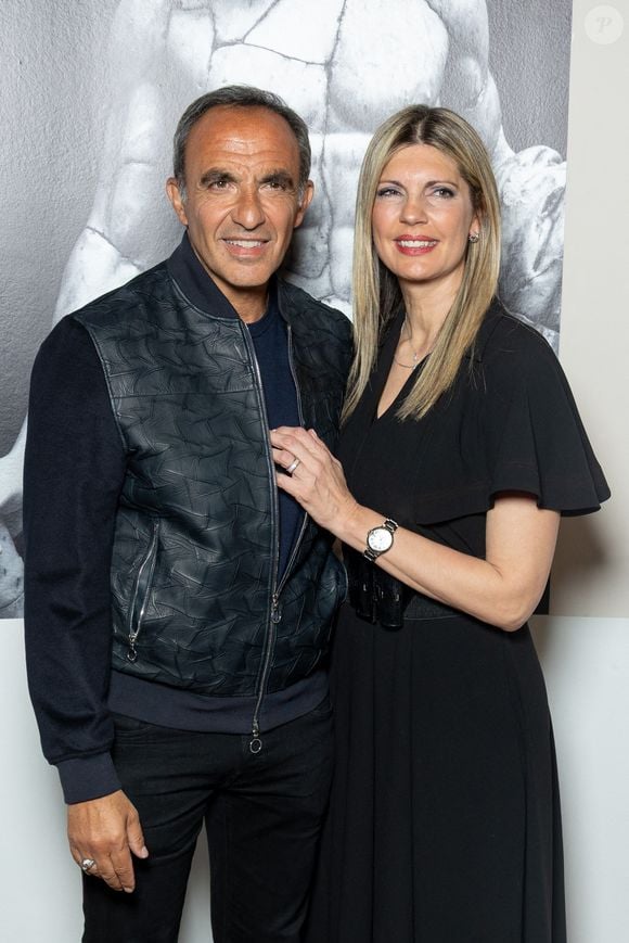 Nikos Aliagas, Tina Grigoriou participe à l'exposition 'Les Grands Ages' de Nikos Aliagas au Musée de l'Homme du Trocadéro le 07 avril 2026 à Paris, France. Photo by Nasser Berzane/ABACAPRESS.COM