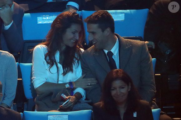 Tony Estanguet et sa femme Laetitia lors du match d'ouverture du mondial de handball, la France contre le Brésil à AccorHotels Arena à Paris, France, le 11 janvier 2017. La France remporte le match 31 à 16. © Cyril Moreau/Bestimage