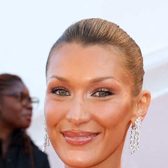 Bella Hadid - Montée des marches du film " Garance " lors du 79ème Festival International du Film de Cannes, le 17 mai 2026. © Jacovides-Moreau / Bestimage
