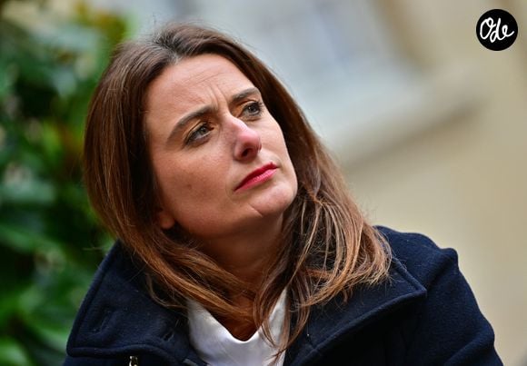 Marine Tondelier, Secrétaire nationale d'Europe Écologie Les Verts - Les responsables politiques quittent Matignon après un entretien avec le premier ministre à propos du prochain gouvernement le 17 décembre 2024.

© Christian Liewig / Bestimage