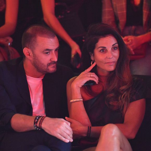 Cyril Lignac et Déborah - Front Row du défilé Etam Live Show 2023 au Palace à Paris le 26 septembre 2023.

© Veeren / Bestimage