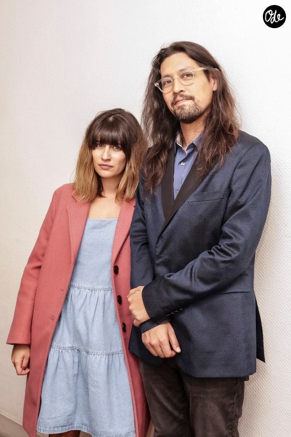 Sur le cliché en question, la compagne de Lulu Gainsbourg allaite son enfant

Exclusif - Lulu Gainsbourg et sa parolière et compagne Lilou (Aurélie Bossu) pour la sortie de l’EP Nuit Infinie (26.09.25) chez Parlophone/Warner Music © Jack Tribeca / Bestimage