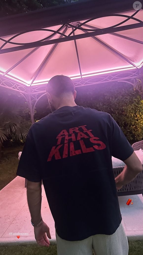 Karim Benzema de dos pris en photo par sa femme Lyna Khoudri