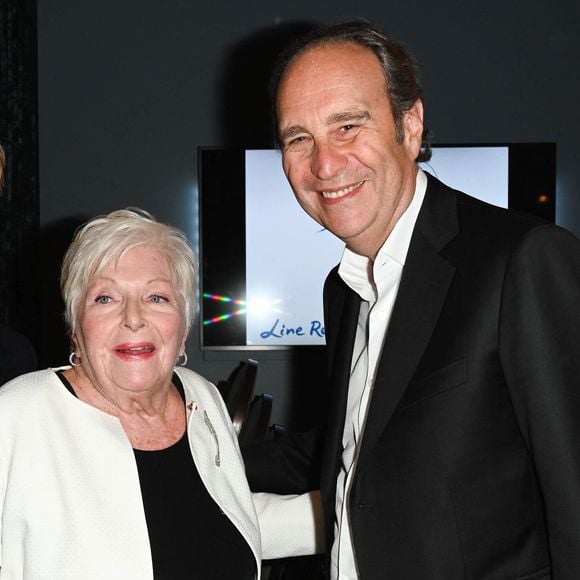 Exclusif - Line Renaud et Xavier Niel - Remise du prix "Fonds de dotation Line Renaud-Loulou Gasté" pour la recherche médicale à la Maison de la Recherche à Paris le 21 novembre 2022. Chaque année un prix, assorti d'une dotation financière de 60 000 euros à un chercheur et à son équipe afin de récompenser et d'accompagner une avancée scientifique majeure. © Coadic Guirec/Bestimage