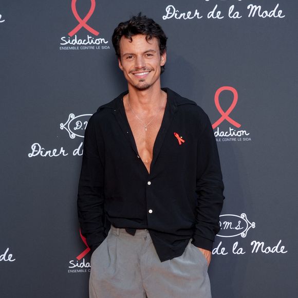 Kevin Dias au dîner de la mode Sidaction 2026 au lycée Carnot à Paris le 9 juillet 2026.

© Anne-Sophie Guebey / Bestimage