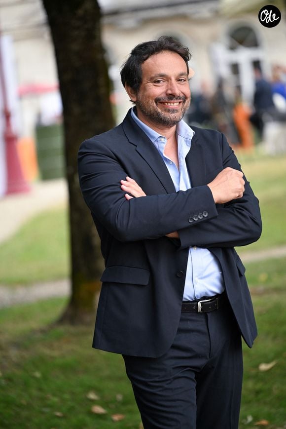 Audrey a expliqué que cette idée s'était imposée comme une évidence, rappelant combien son mari adorait les animaux, et tout particulièrement les manchots.

Bruno Salomone lors du festival du film francophone d'Angoulême, le 29 août 2024.

© MPP / Bestimage
