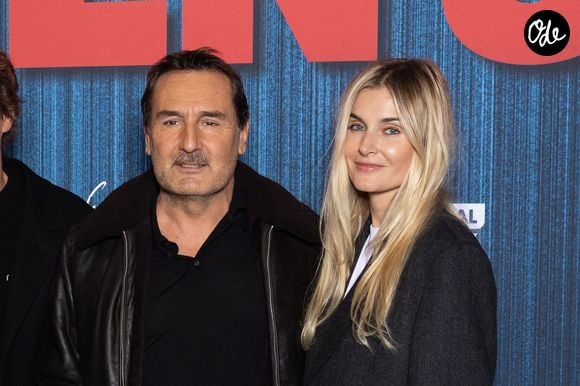 Des stars comme Marion Cotillard, Adèle Exarchopoulos, Leïla Bekhti affectionnent ses bijoux et les portent même en Une de magazines ! 

Gilles Lellouche et Alizée Guinochet assistent à la première parisienne du film "Chien 51" au Grand Rex, le 13 octobre 2025 à Paris, en France. Photo de Nasser Berzane/Abaca