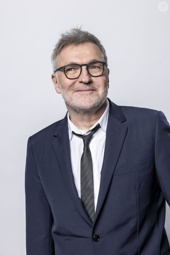 Exclusif - Laurent Ruquier - Enregistrement de l'émission "La chanson secrète", présentée par Nikos Aliagas sur TF1.

© Guillaume Gaffiot-Cyril Moreau / Bestimage