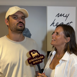 Hier soir, au concert de Céline Dion, Florent Manaudou a partagé ce moment particulier avec sa sœur Laure Manaudou.
Florent et Laure Manaudou au concert de Céline Dion à la Plenitude Arena @Instagram