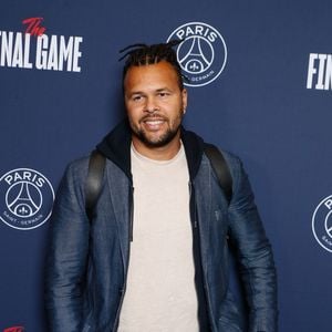 Invité du du Kswiss Show Podcast, Jo-Wilfried Tsonga a évoqué la réalité des joueurs de tennis

Jo-Wilfried Tsonga - Photocall du dernier match de la saison de la "Liqui Molly Starligue" opposant le PSG Handball à Pays d'Aix Université Club Handball et la dernière apparition de Nikola Karabatic à l'Accor Arena à Paris, France, le 31 mai 2024. © Christophe Clovis / Bestimage