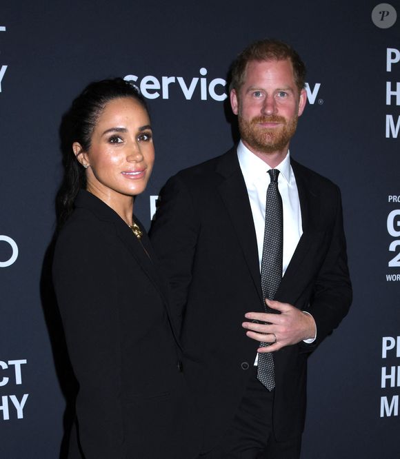 Le prince Harry, duc de Sussex et Meghan Markle, duchesse de Sussex, lors du 3ème gala annuel du projet "Healthy Minds" aux Spring Studios à New York City, New York, Etats-Unis, le 9 octobre 2025. Photo Image Press via ZUMA Press Wire/Bestimage